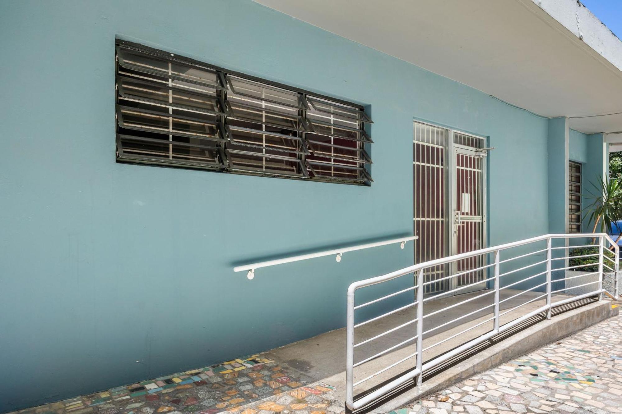 Borinquen Beach Inn San Juan Exterior photo