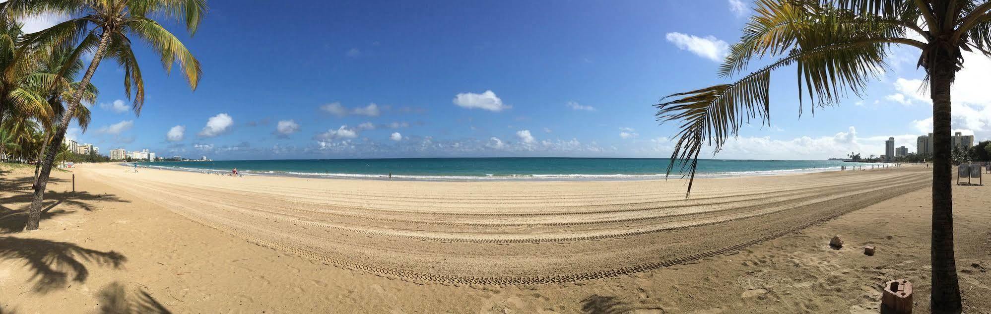 Borinquen Beach Inn San Juan Exterior photo